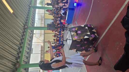 Foto 8 de 16 — Festival nas Escolas